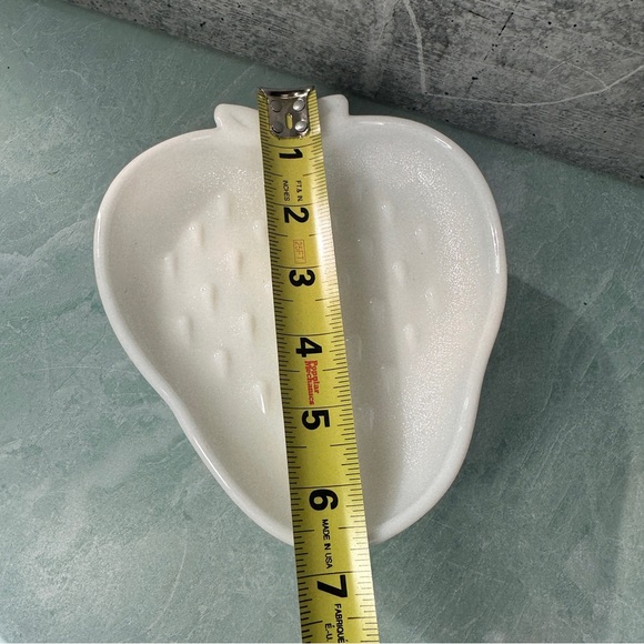 Vintage Hazel Atlas White Milk Glass Strawberry Shape Trinket Dish Bowl set of 6 - Picture 4 of 5